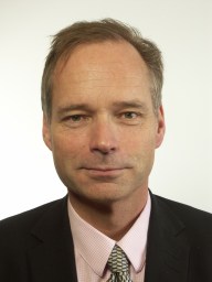 Flanking, Anders (C)