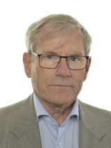 utbildningsminister Carl Tham 