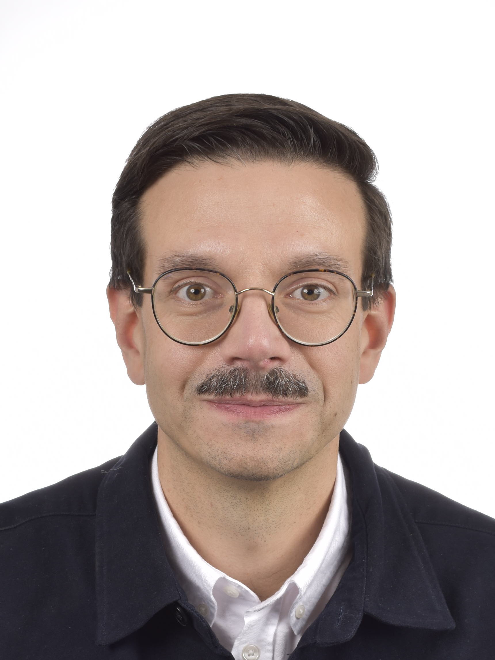 Elias Aguirre